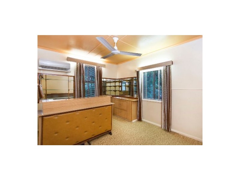 10 Sexton Street, Aeroglen QLD 4870