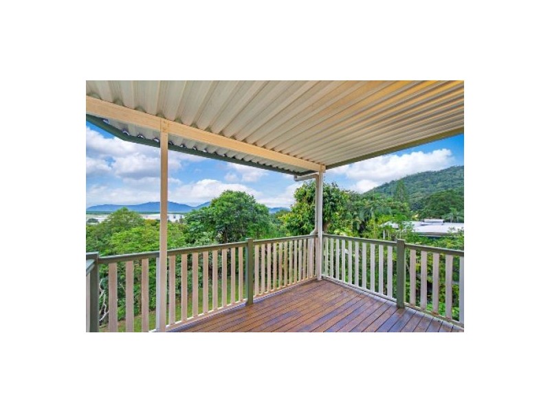 10 Sexton Street, Aeroglen QLD 4870