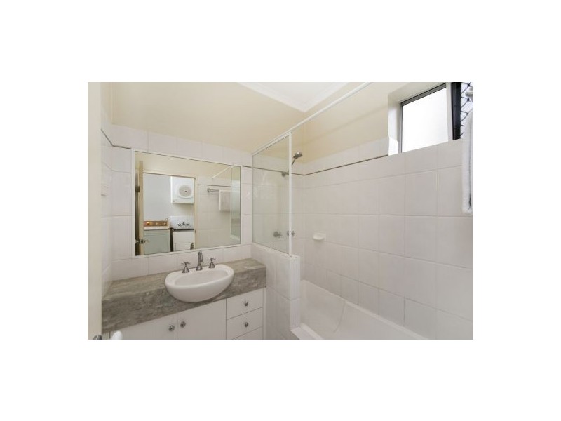 3/ 306 Pease Street, Edge Hill QLD 4870