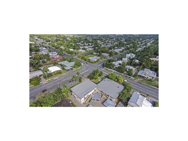 3/ 306 Pease Street, Edge Hill QLD 4870