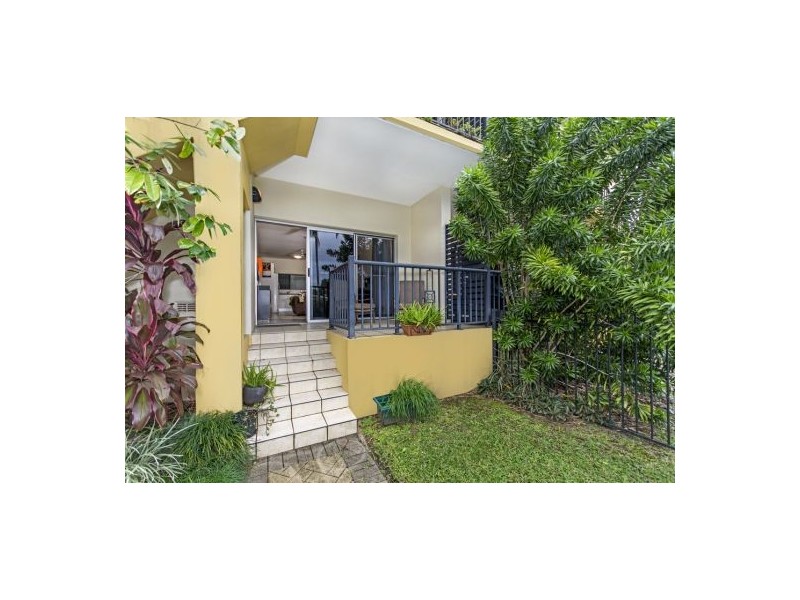 3/ 306 Pease Street, Edge Hill QLD 4870