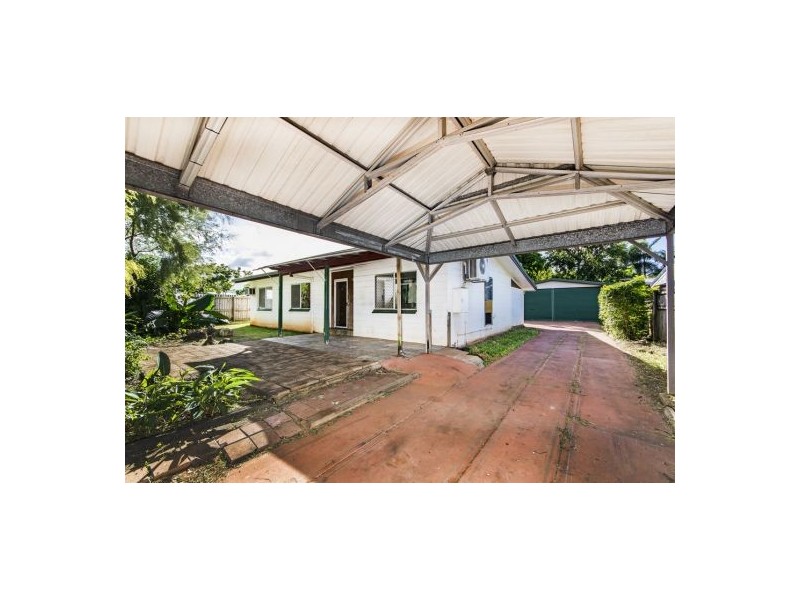 26 Anderson Road, Woree QLD 4868