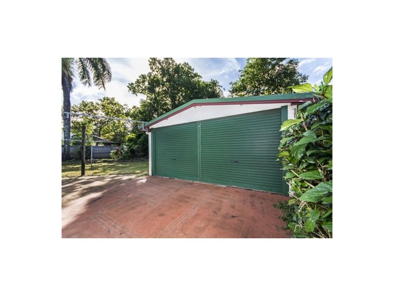 26 Anderson Road, Woree QLD 4868