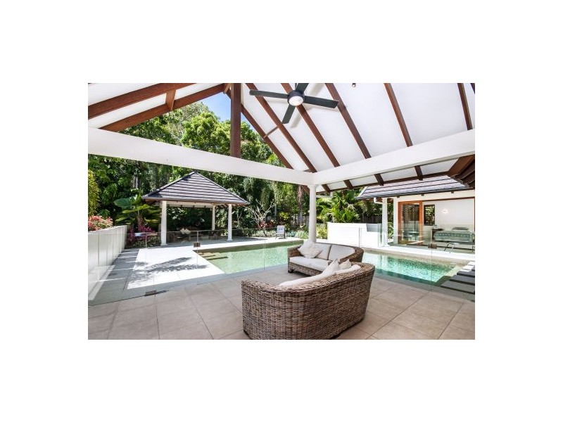 2 ‘The Sands Estate’, 14 Barrier Street, Port Douglas QLD 4877