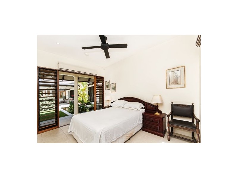 2 ‘The Sands Estate’, 14 Barrier Street, Port Douglas QLD 4877