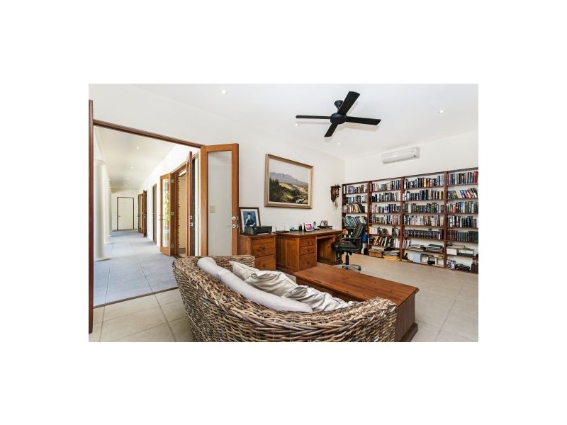 2 ‘The Sands Estate’, 14 Barrier Street, Port Douglas QLD 4877