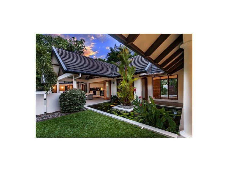2 ‘The Sands Estate’, 14 Barrier Street, Port Douglas QLD 4877