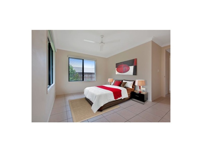 12 Capricorn Street, Bentley Park QLD 4869