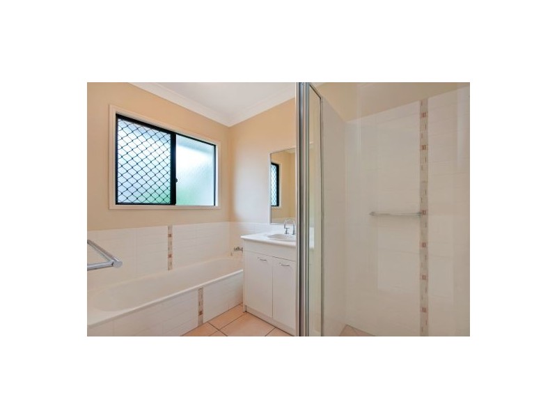 12 Capricorn Street, Bentley Park QLD 4869