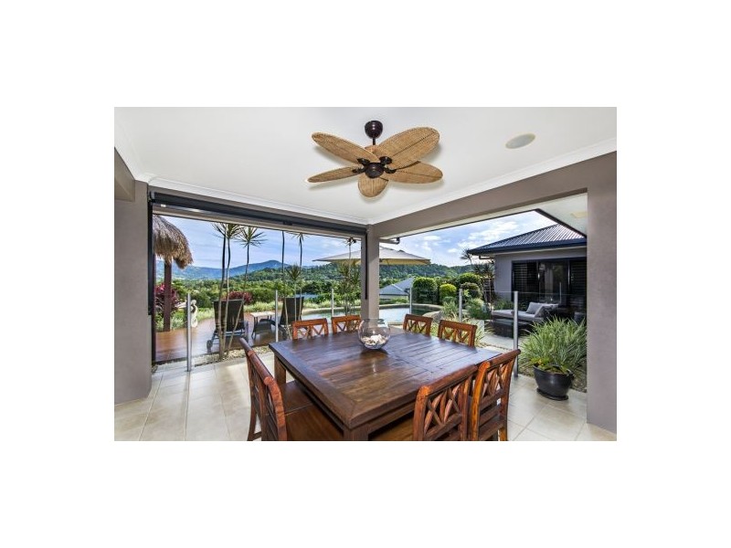 5 Mist Green Close, Brinsmead QLD 4870