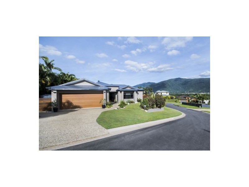 5 Mist Green Close, Brinsmead QLD 4870