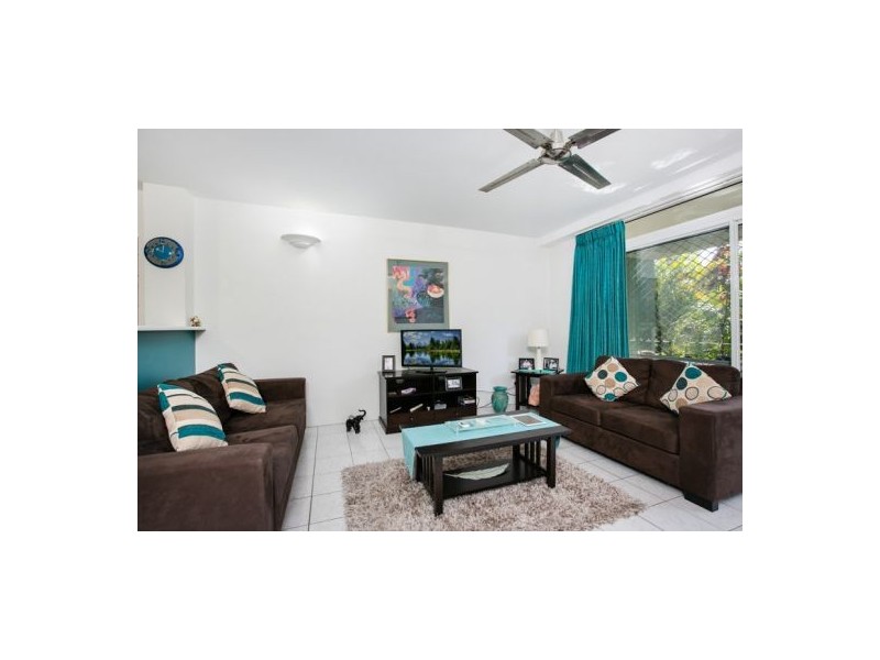 27/1-19 Poinciana Street, Holloways Beach QLD 4878