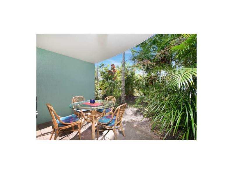 27/1-19 Poinciana Street, Holloways Beach QLD 4878