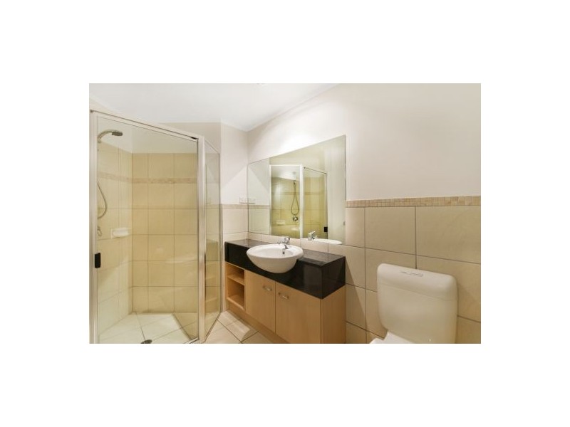 2/73 Sims Esplanade, Yorkeys Knob QLD 4878