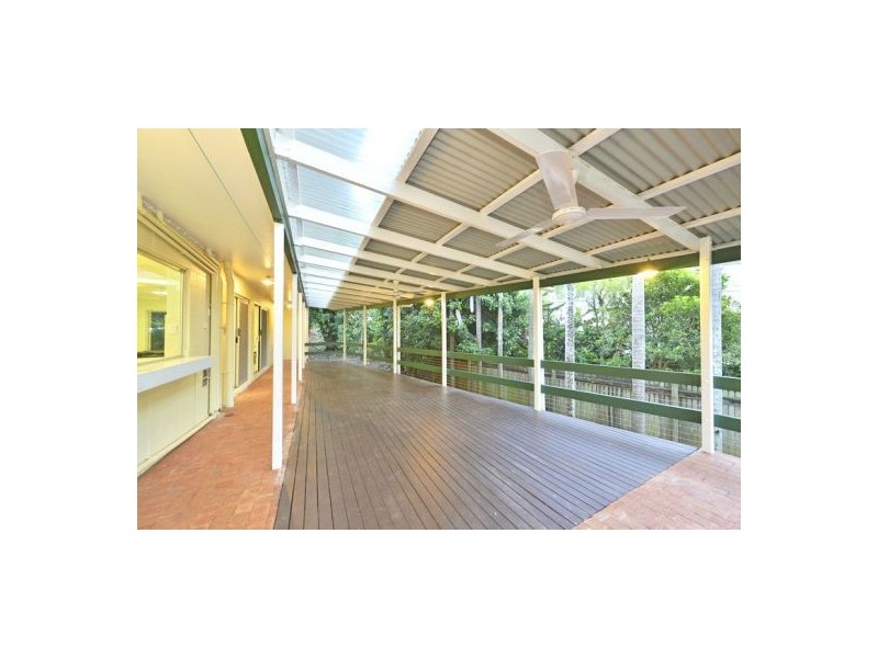 18 Park Street, Whitfield QLD 4870