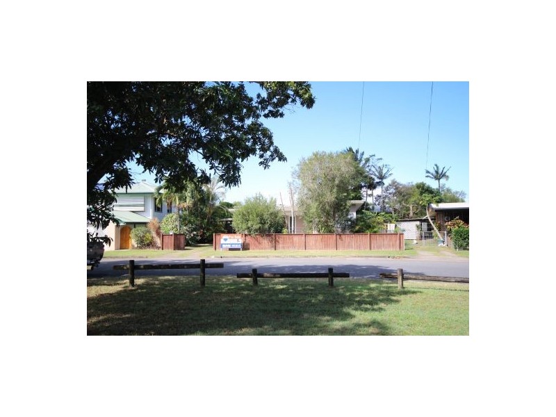 10 Cominos Place, Manunda QLD 4870