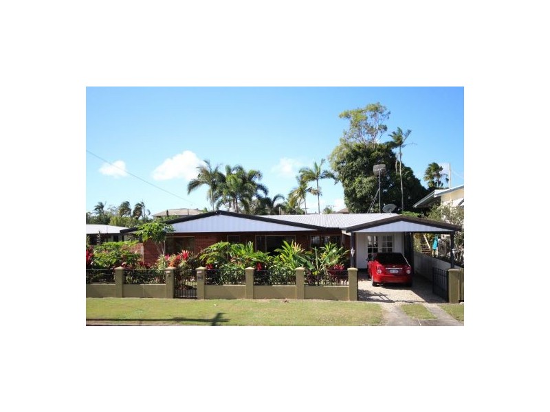 16 Jones Street, Westcourt QLD 4870