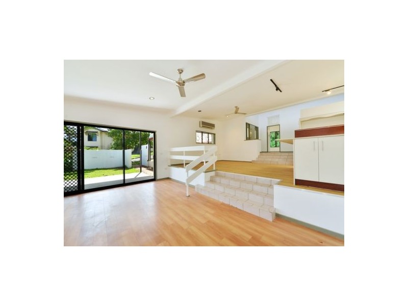 5 Alison Close, Edge Hill QLD 4870