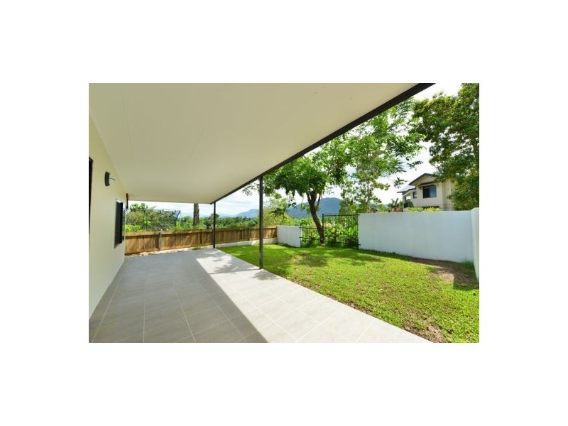 5 Alison Close, Edge Hill QLD 4870