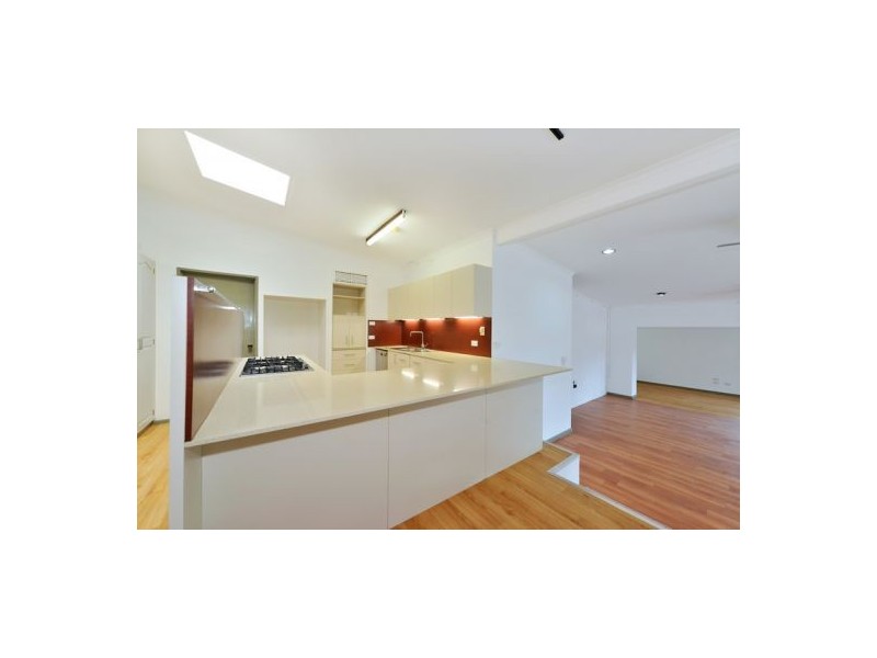 5 Alison Close, Edge Hill QLD 4870