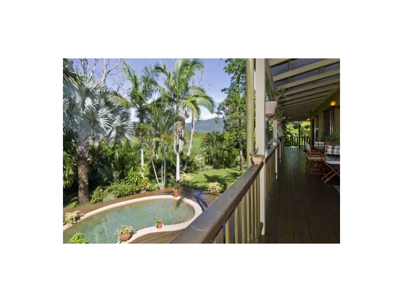 Yorkeys Knob QLD 4878