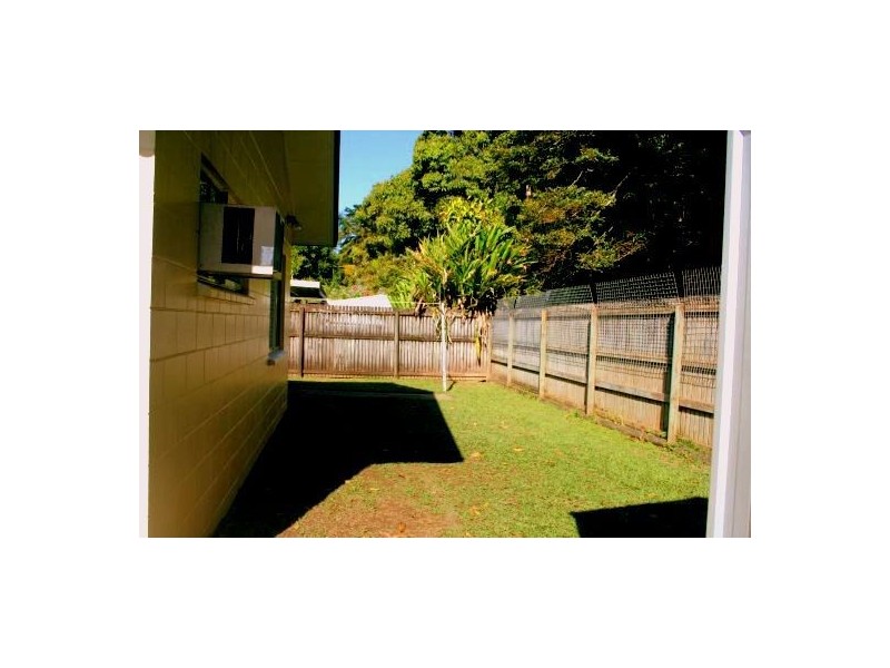 30 Dodd Court, Mooroobool QLD 4870