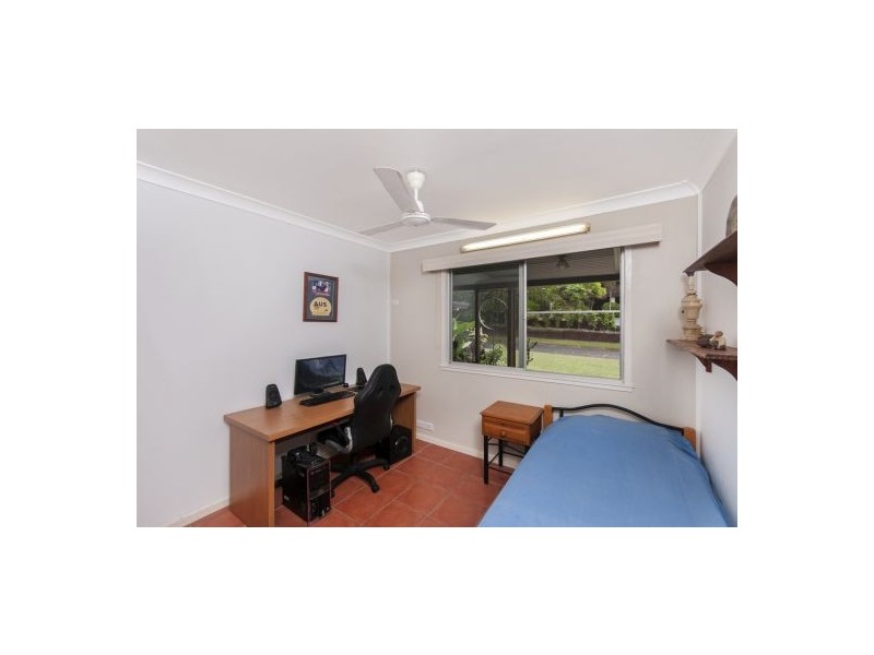 15 Avon Street, Stratford QLD 4870