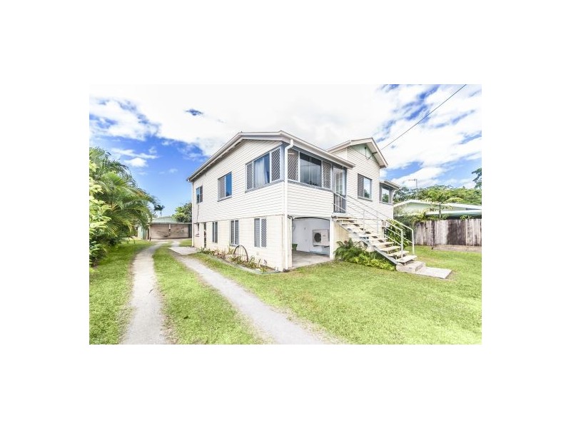 24 Queen Street, Edmonton QLD 4869