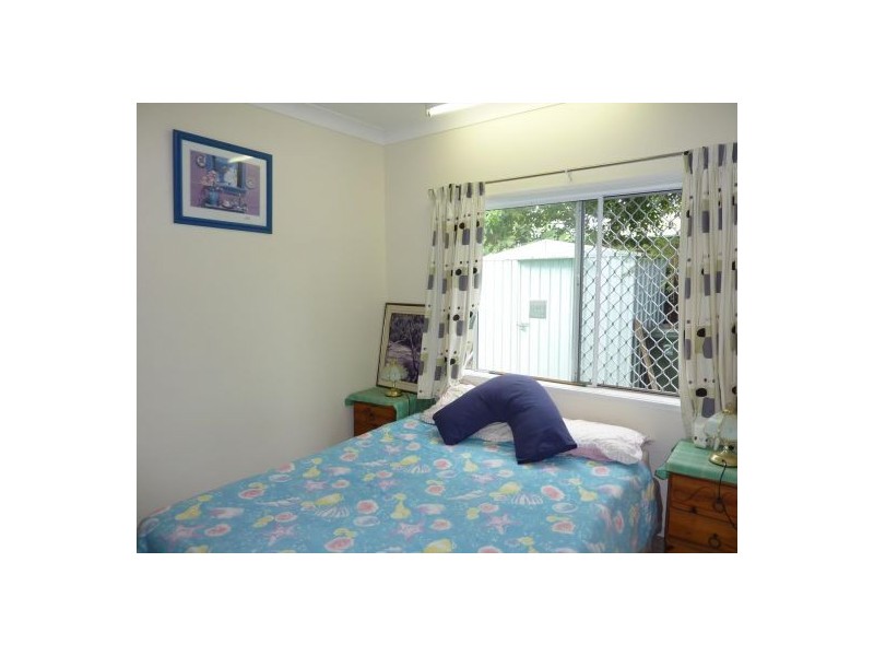 2/3 Ingham Court, Mooroobool QLD 4870
