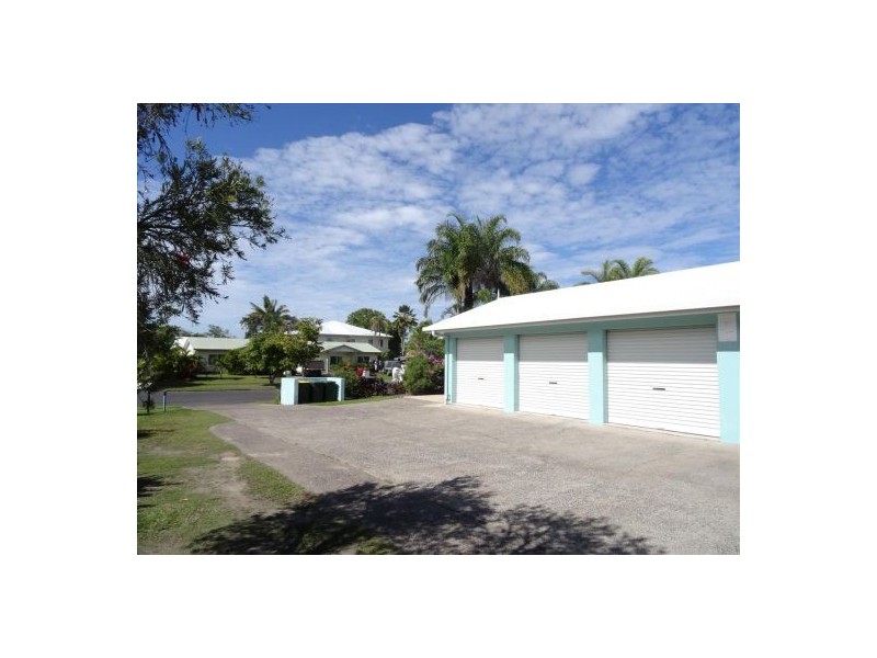 2/3 Ingham Court, Mooroobool QLD 4870