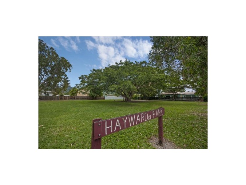 432 McCoombe Street, Mooroobool QLD 4870