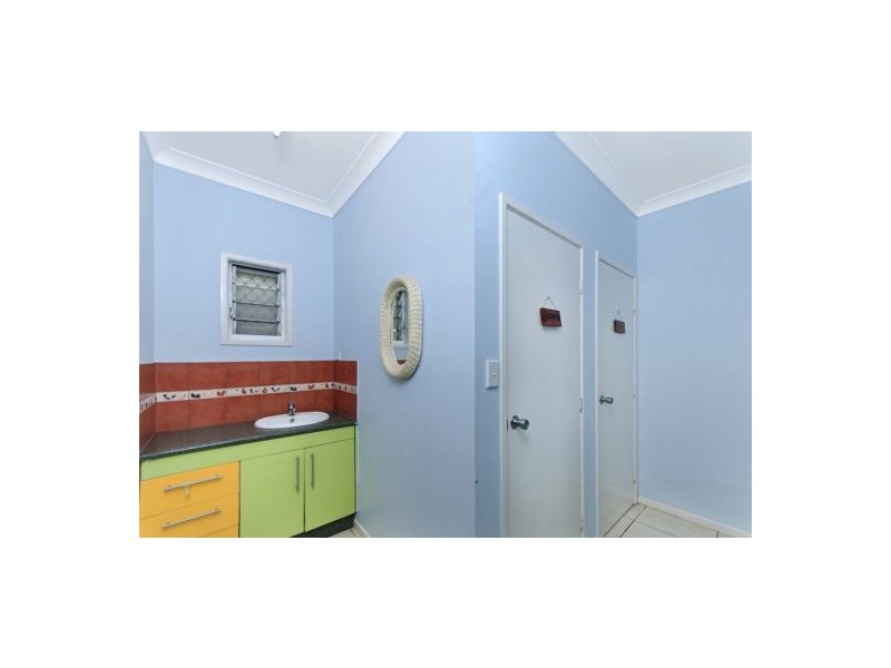 307 Lake Street, Cairns North QLD 4870