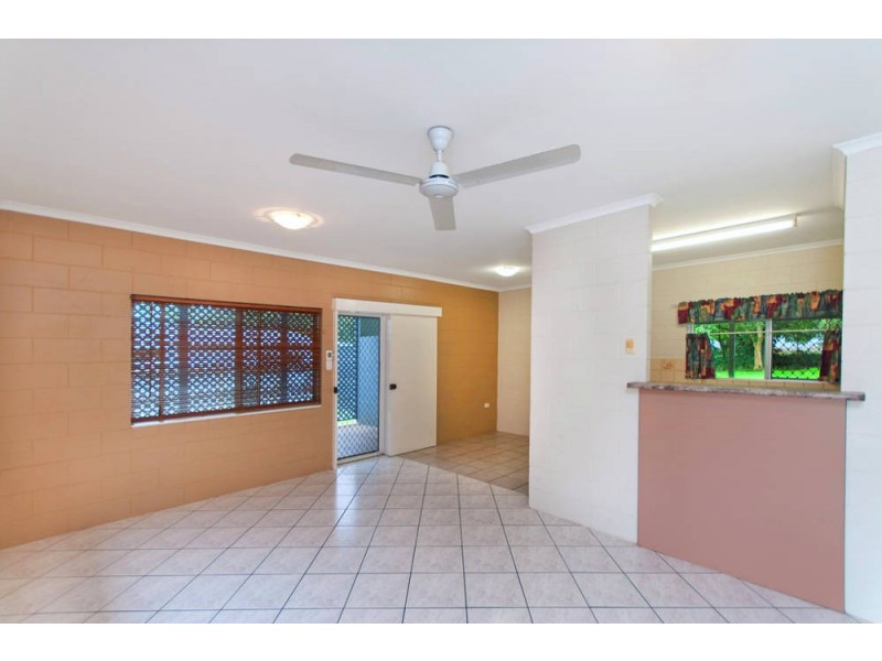 7 Kambara Street, White Rock QLD 4868