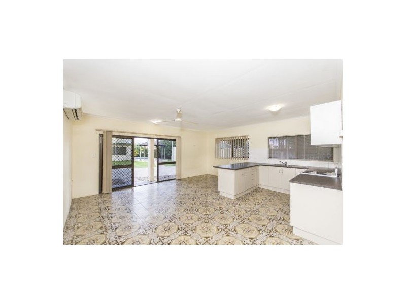 1/193-195 Spence Street, Bungalow QLD 4870