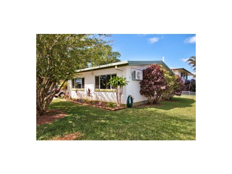 18 Sorrento St, Woree QLD 4868