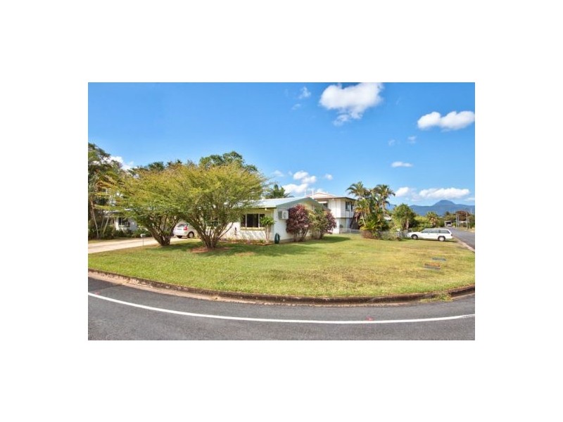 18 Sorrento St, Woree QLD 4868