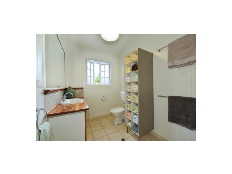 17 Hall Street, Edge Hill QLD 4870