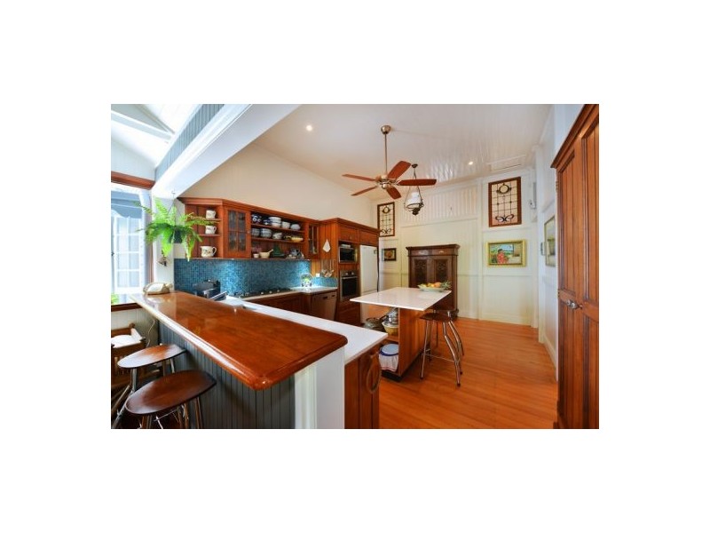 17 Hall Street, Edge Hill QLD 4870