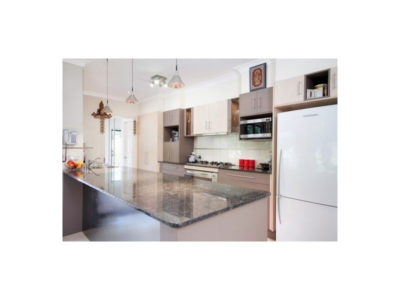 39 Chesterfield Close, Brinsmead QLD 4870