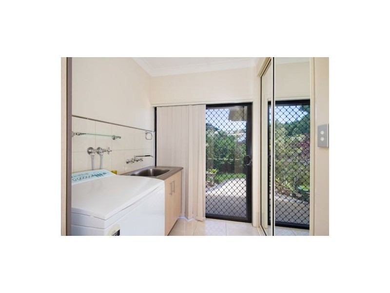 39 Chesterfield Close, Brinsmead QLD 4870