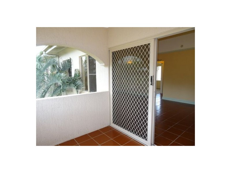 7/2 Chester Court, Manunda QLD 4870
