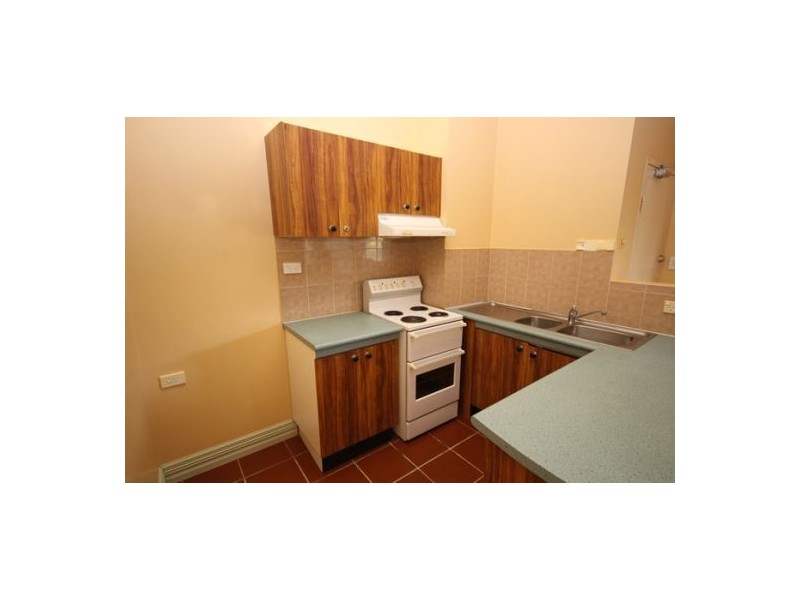 7/2 Chester Court, Manunda QLD 4870