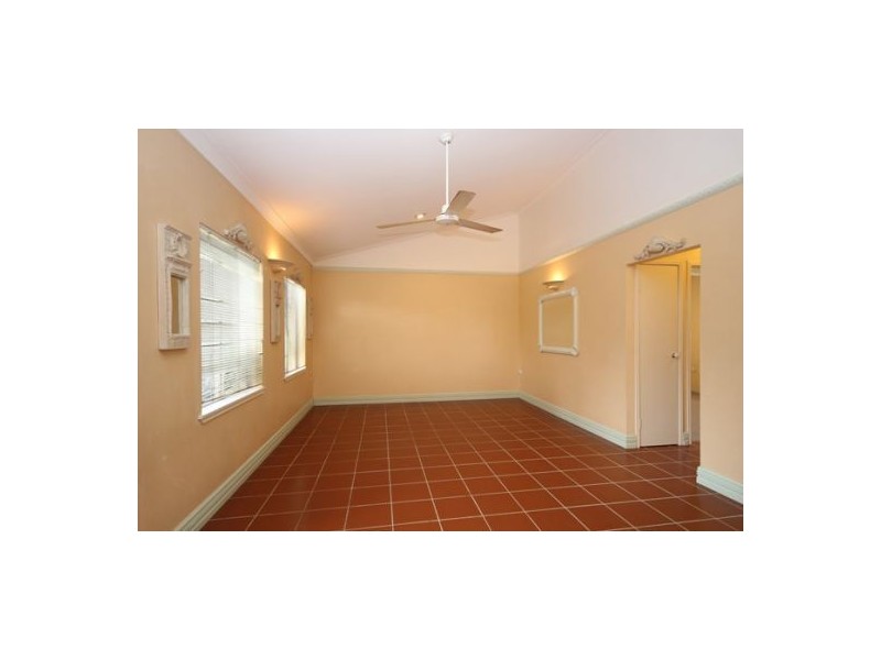 7/2 Chester Court, Manunda QLD 4870