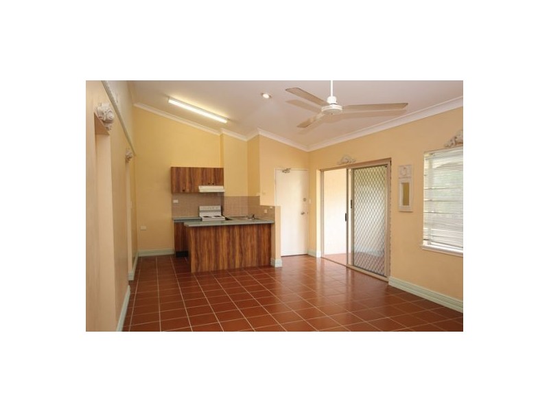 7/2 Chester Court, Manunda QLD 4870