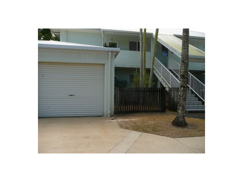 2/13 Givens St, Westcourt QLD 4870