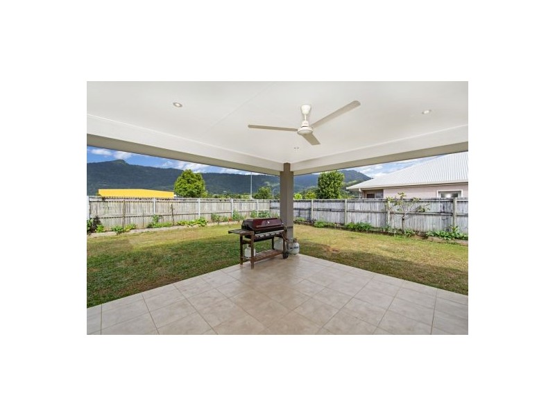 21 Hetherton Street, Smithfield QLD 4878