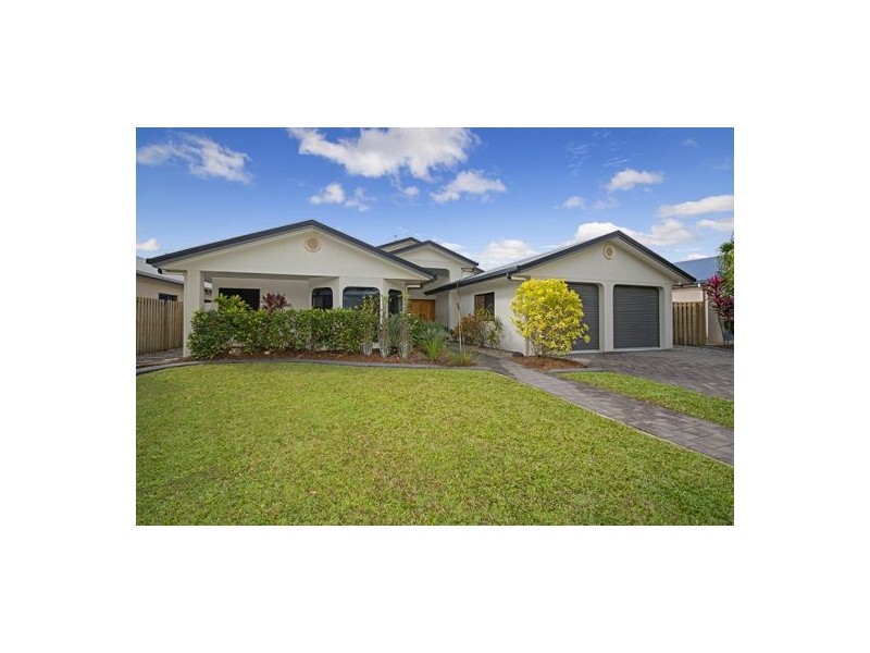 19 Bulba Street, Caravonica QLD 4878