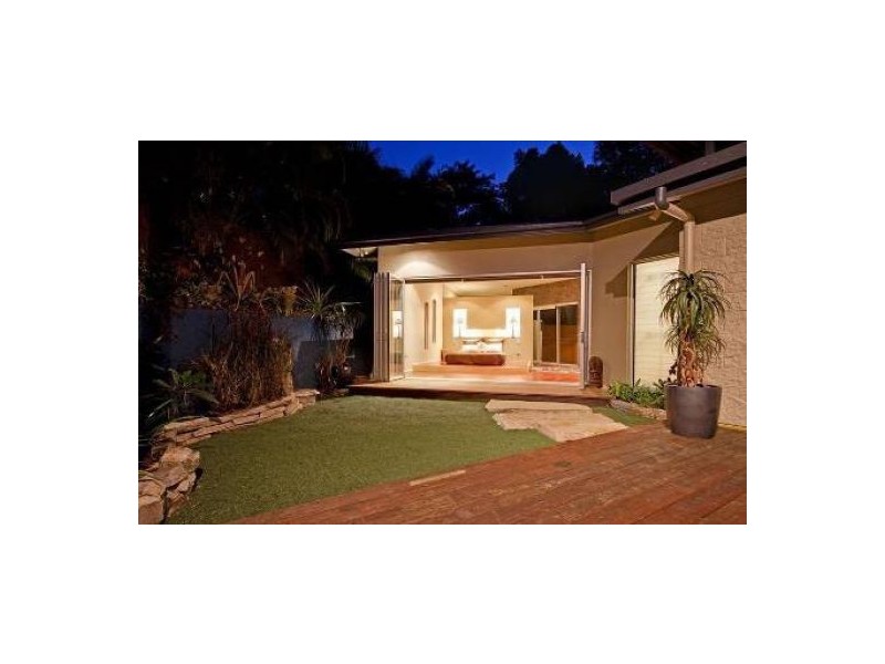 4 Chelsea Close, Kewarra Beach QLD 4879