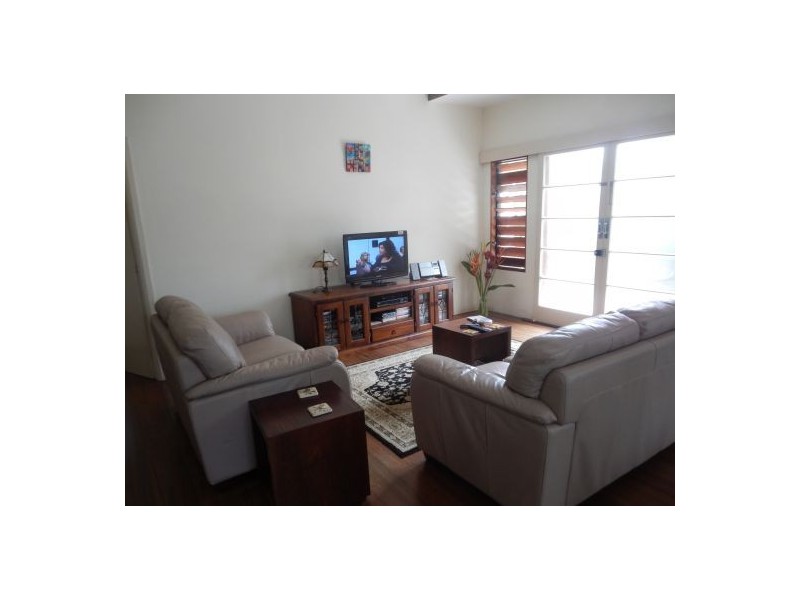 102 Woodward Street, Edge Hill QLD 4870