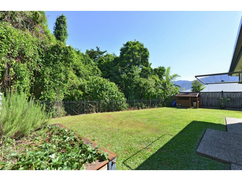 19 Playford Close, Brinsmead QLD 4870